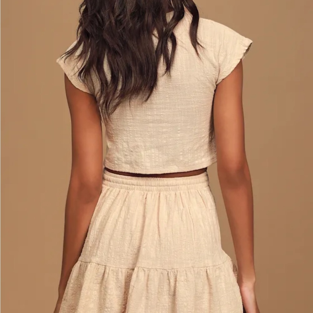 Florida Beige Ruffled Mini, Size 4 - Picture 2 of 6